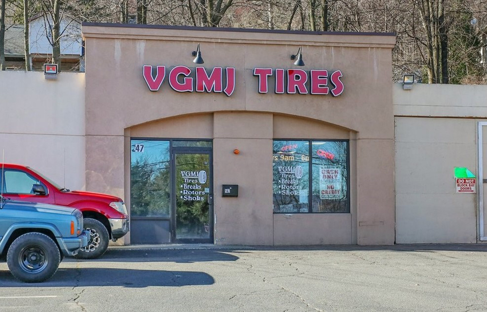 Houlihan Lawrence Commercial closes sale of 2,800 s/f free-standing retail building  for $640,000